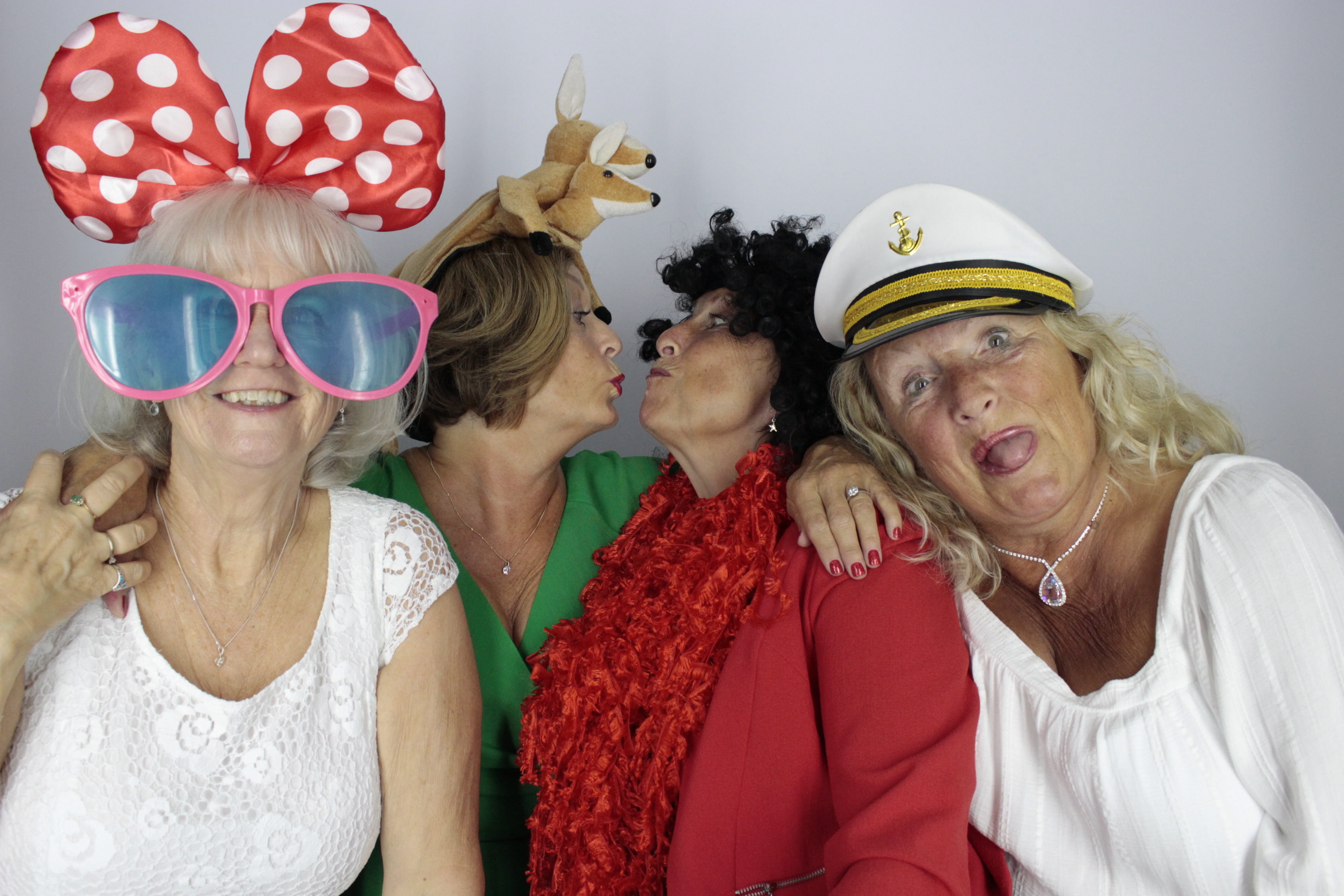 Sally's 60th Birthday Party | View more photos from the event at gallery.myphotoboothexperience.co.uk/u/MyPhotoBoothExperienceLtd/Sallys-60th-Birthday-Party